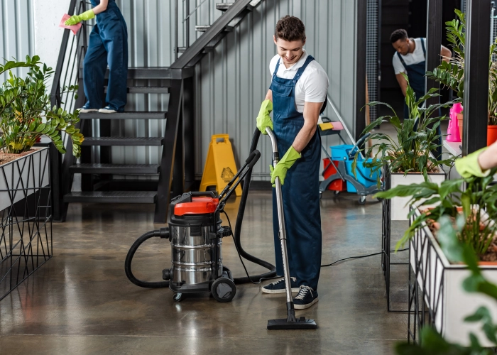 Office cleaning in Montréal H2M 0A2